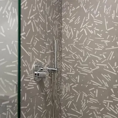 Mykonos Alley Stars - Anna Star